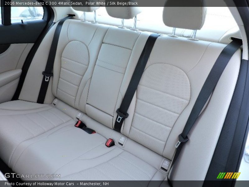 Polar White / Silk Beige/Black 2016 Mercedes-Benz C 300 4Matic Sedan