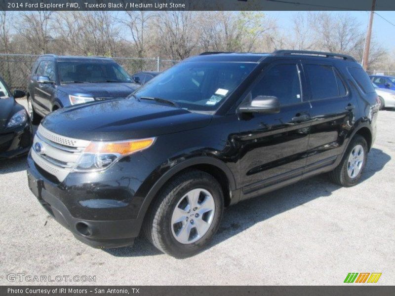 Tuxedo Black / Medium Light Stone 2014 Ford Explorer FWD