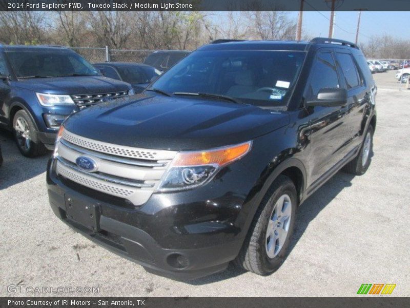 Tuxedo Black / Medium Light Stone 2014 Ford Explorer FWD