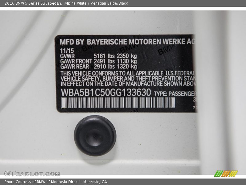 Alpine White / Venetian Beige/Black 2016 BMW 5 Series 535i Sedan
