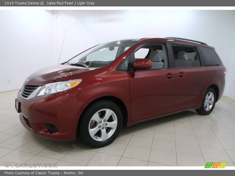 Salsa Red Pearl / Light Gray 2014 Toyota Sienna LE