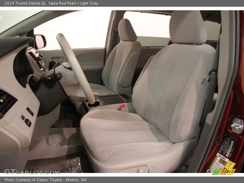 Salsa Red Pearl / Light Gray 2014 Toyota Sienna LE