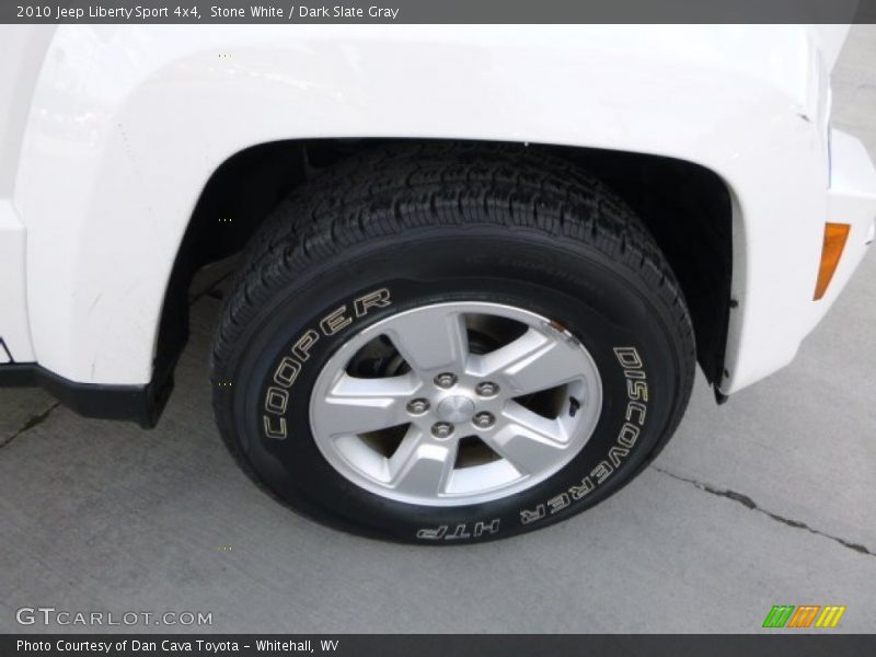 Stone White / Dark Slate Gray 2010 Jeep Liberty Sport 4x4