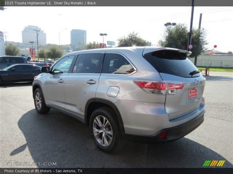 Silver Sky Metallic / Black 2015 Toyota Highlander LE