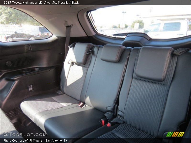 Silver Sky Metallic / Black 2015 Toyota Highlander LE