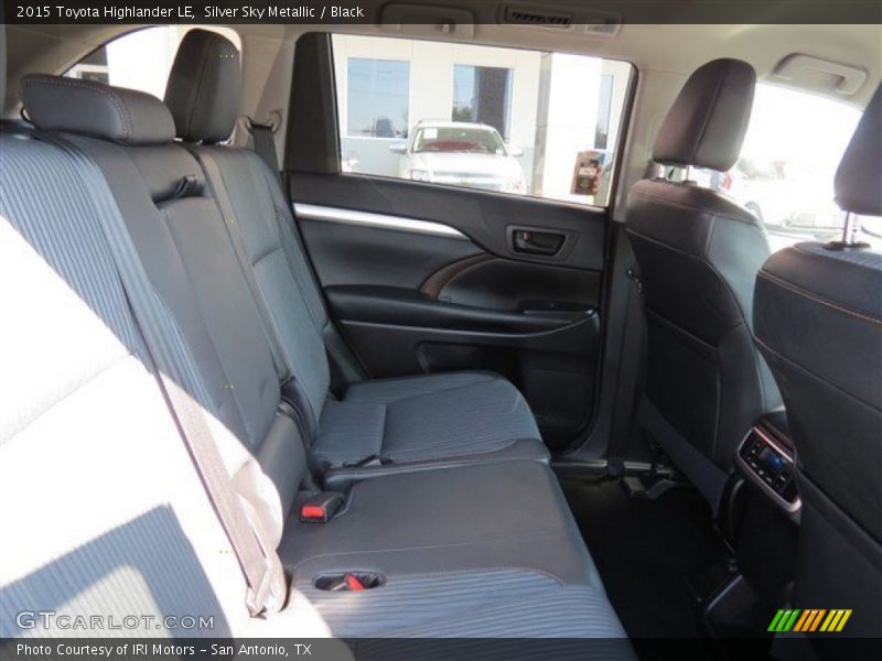 Silver Sky Metallic / Black 2015 Toyota Highlander LE