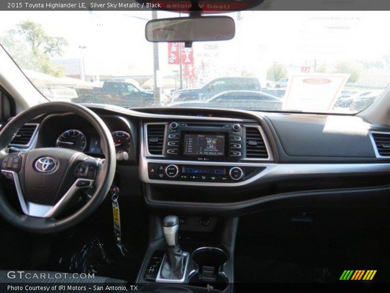 Silver Sky Metallic / Black 2015 Toyota Highlander LE