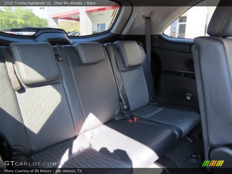 Silver Sky Metallic / Black 2015 Toyota Highlander LE
