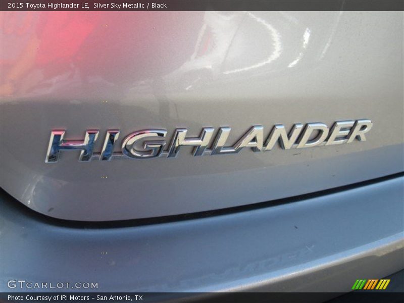 Silver Sky Metallic / Black 2015 Toyota Highlander LE