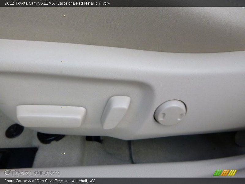 Barcelona Red Metallic / Ivory 2012 Toyota Camry XLE V6