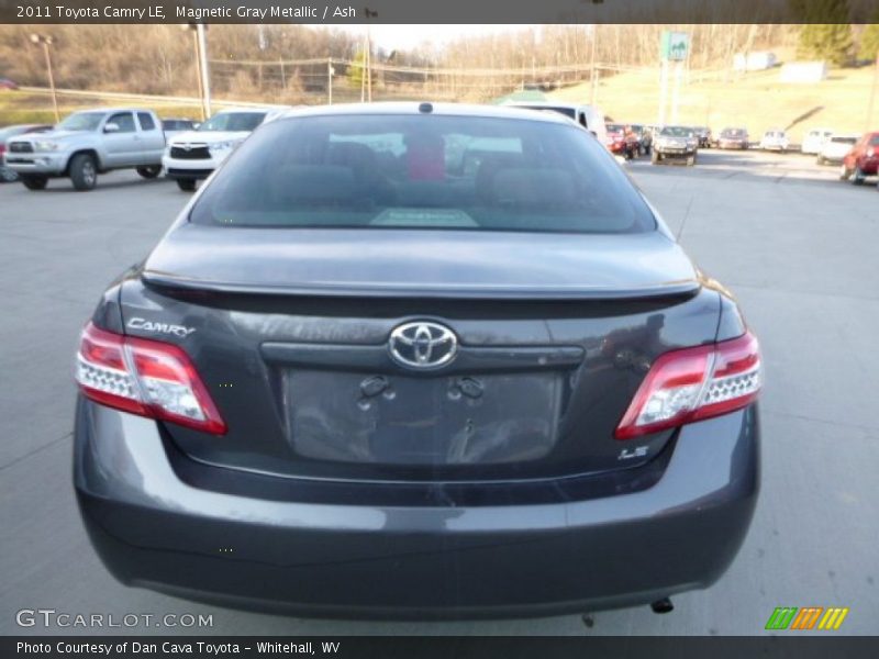 Magnetic Gray Metallic / Ash 2011 Toyota Camry LE