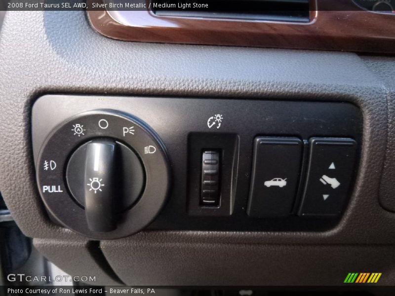 Silver Birch Metallic / Medium Light Stone 2008 Ford Taurus SEL AWD
