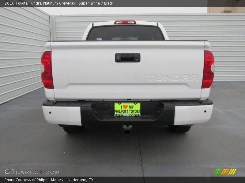 Super White / Black 2016 Toyota Tundra Platinum CrewMax