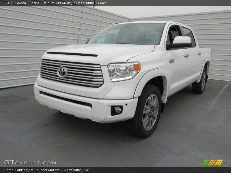 Super White / Black 2016 Toyota Tundra Platinum CrewMax