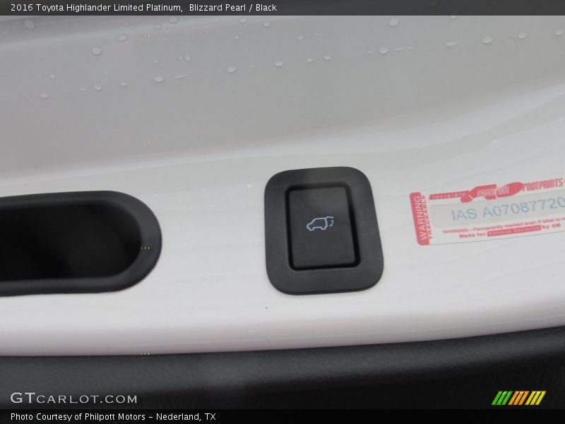 Blizzard Pearl / Black 2016 Toyota Highlander Limited Platinum