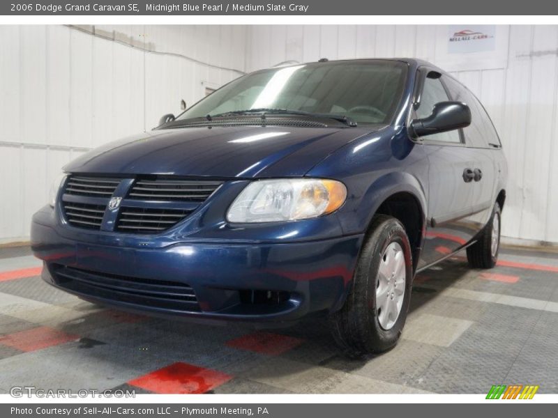 Midnight Blue Pearl / Medium Slate Gray 2006 Dodge Grand Caravan SE