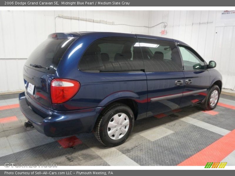 Midnight Blue Pearl / Medium Slate Gray 2006 Dodge Grand Caravan SE