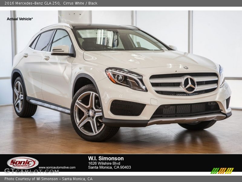 Cirrus White / Black 2016 Mercedes-Benz GLA 250