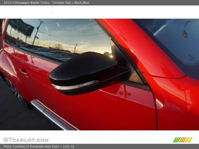 Tornado Red / Black/Blue 2013 Volkswagen Beetle Turbo
