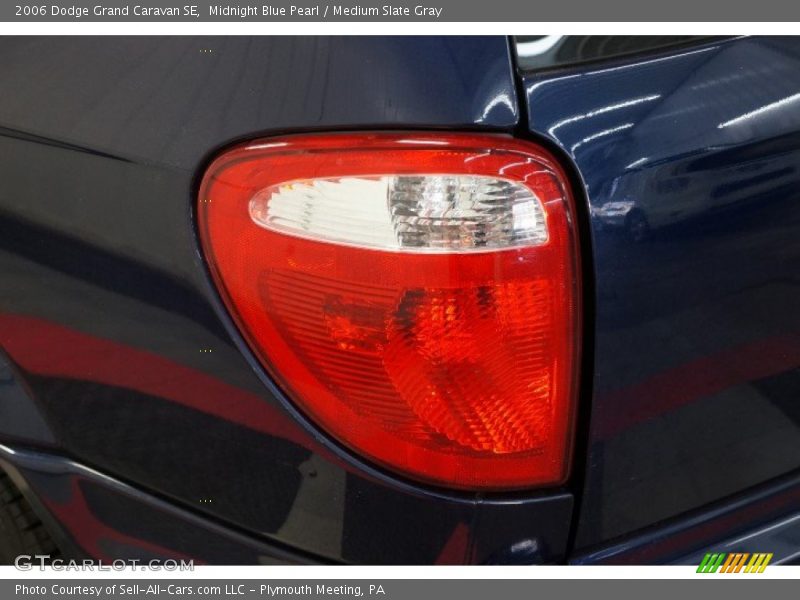Midnight Blue Pearl / Medium Slate Gray 2006 Dodge Grand Caravan SE