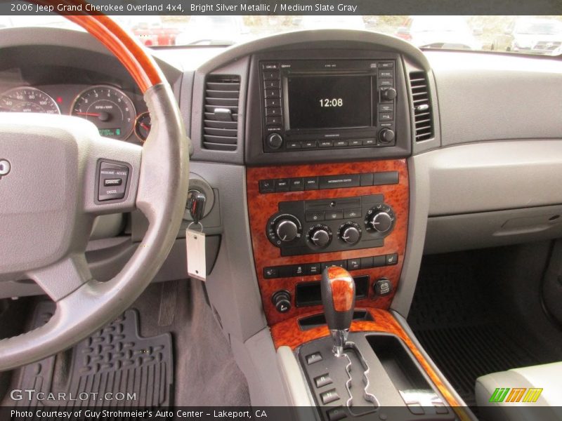Bright Silver Metallic / Medium Slate Gray 2006 Jeep Grand Cherokee Overland 4x4