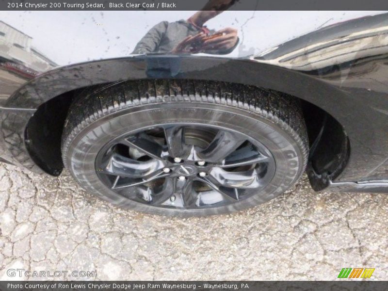 Black Clear Coat / Black 2014 Chrysler 200 Touring Sedan