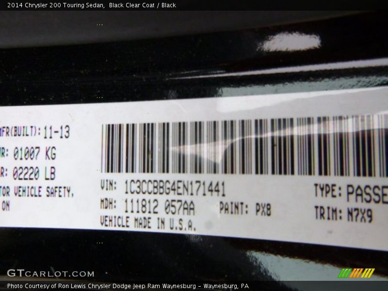 Black Clear Coat / Black 2014 Chrysler 200 Touring Sedan