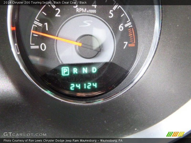 Black Clear Coat / Black 2014 Chrysler 200 Touring Sedan