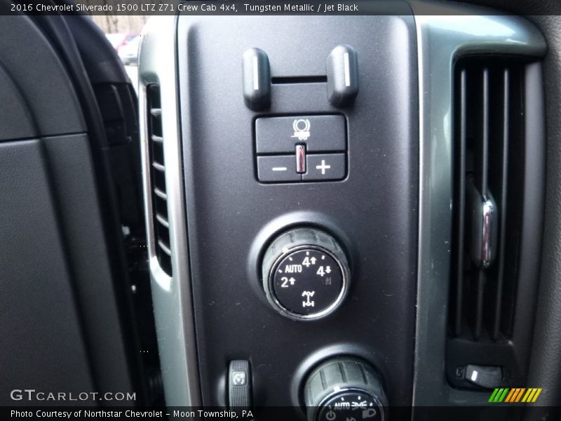 Controls of 2016 Silverado 1500 LTZ Z71 Crew Cab 4x4