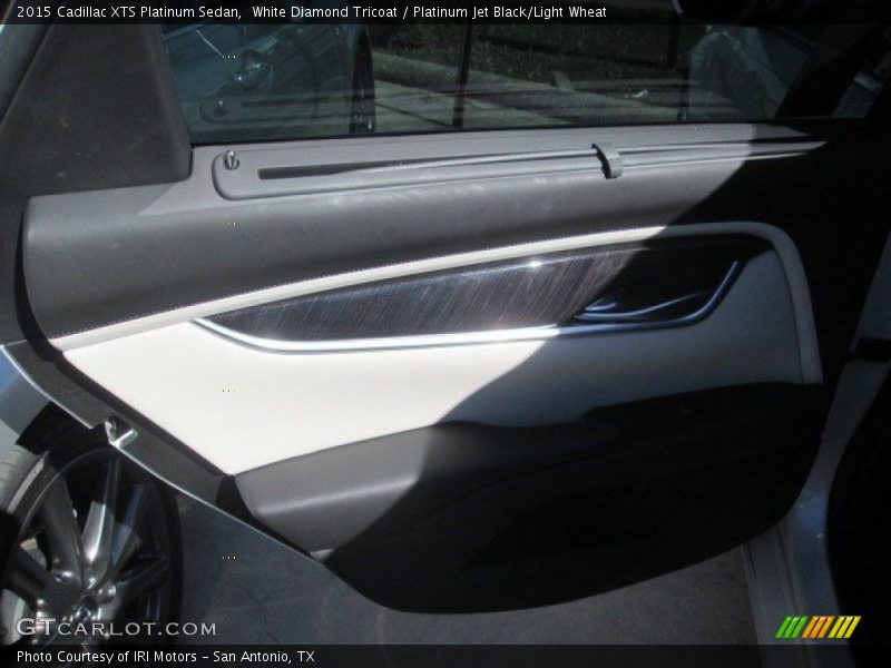 White Diamond Tricoat / Platinum Jet Black/Light Wheat 2015 Cadillac XTS Platinum Sedan