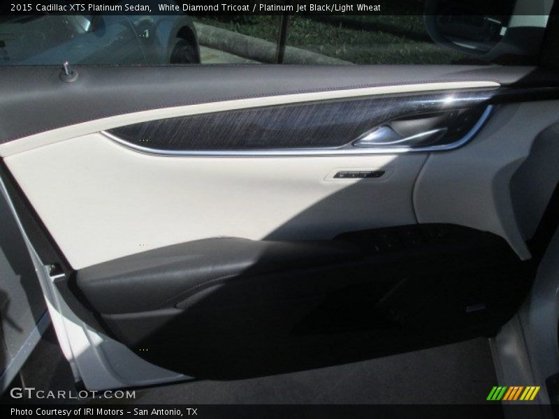 White Diamond Tricoat / Platinum Jet Black/Light Wheat 2015 Cadillac XTS Platinum Sedan