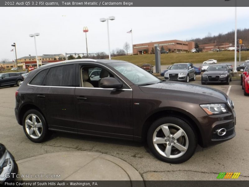 Teak Brown Metallic / Cardamom Beige 2012 Audi Q5 3.2 FSI quattro