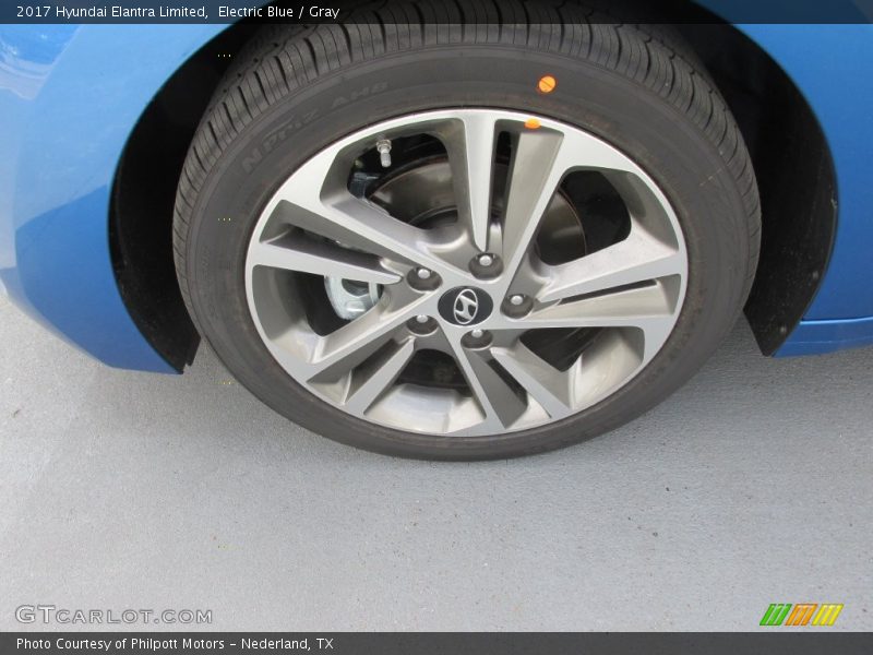  2017 Elantra Limited Wheel
