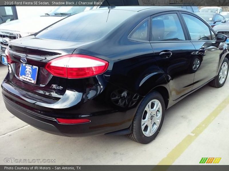 Shadow Black / Charcoal Black 2016 Ford Fiesta SE Sedan