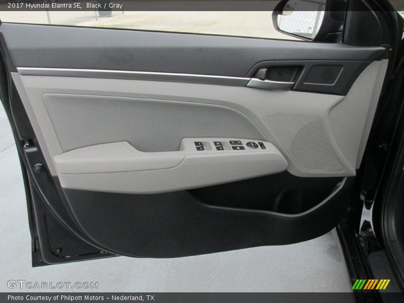 Black / Gray 2017 Hyundai Elantra SE