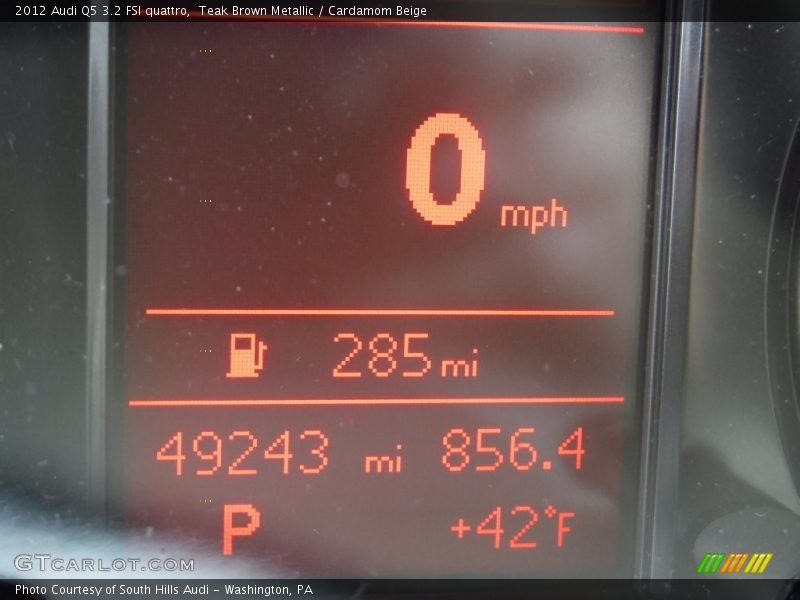 Teak Brown Metallic / Cardamom Beige 2012 Audi Q5 3.2 FSI quattro