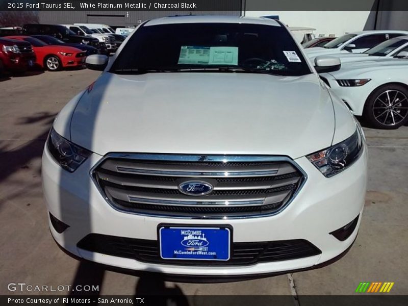 White Platinum Metallic / Charcoal Black 2015 Ford Taurus SEL