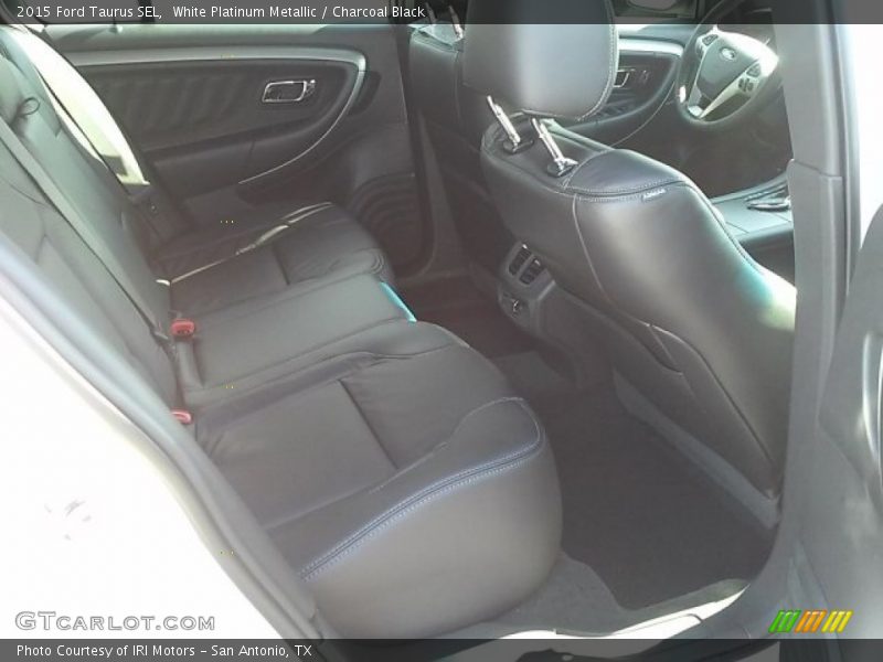 White Platinum Metallic / Charcoal Black 2015 Ford Taurus SEL