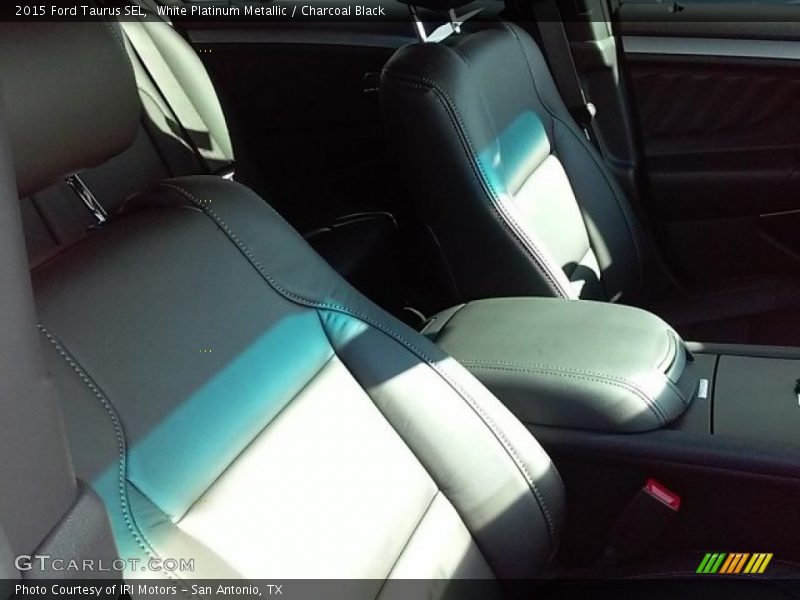 White Platinum Metallic / Charcoal Black 2015 Ford Taurus SEL