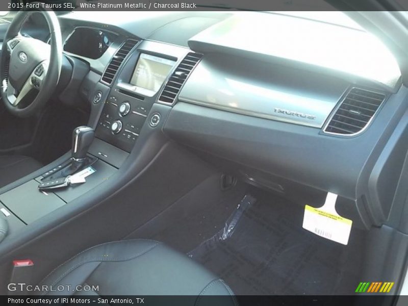 White Platinum Metallic / Charcoal Black 2015 Ford Taurus SEL