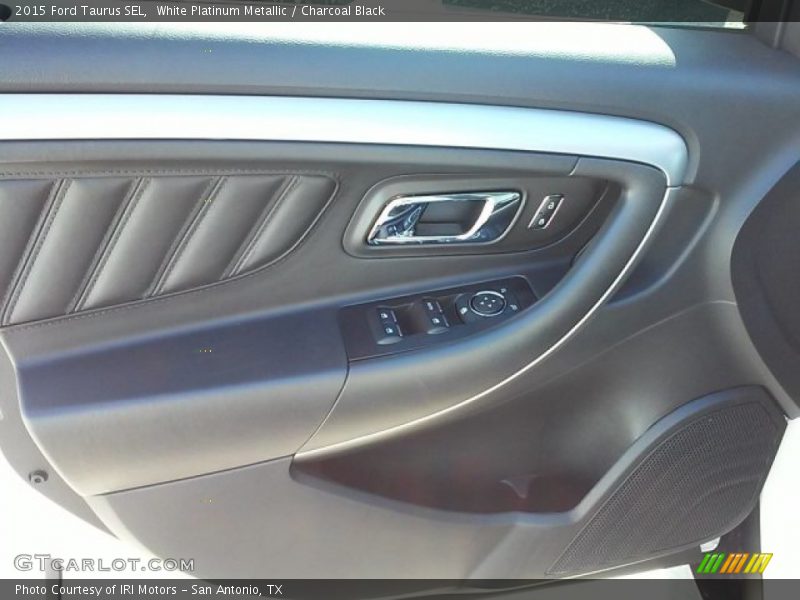 White Platinum Metallic / Charcoal Black 2015 Ford Taurus SEL