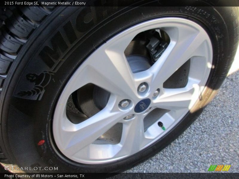 Magnetic Metallic / Ebony 2015 Ford Edge SE