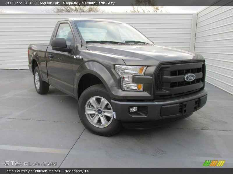 Magnetic / Medium Earth Gray 2016 Ford F150 XL Regular Cab