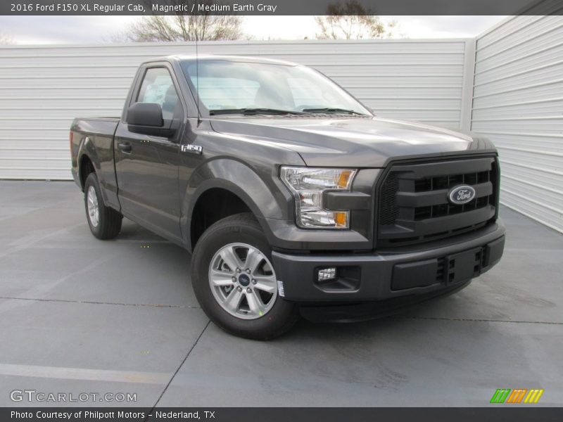 Magnetic / Medium Earth Gray 2016 Ford F150 XL Regular Cab