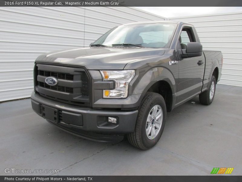 Magnetic / Medium Earth Gray 2016 Ford F150 XL Regular Cab