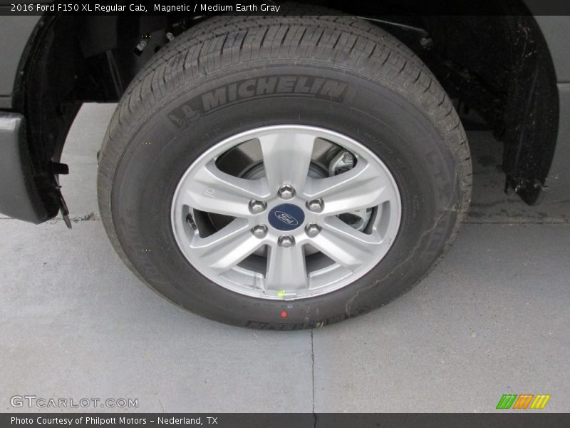 Magnetic / Medium Earth Gray 2016 Ford F150 XL Regular Cab