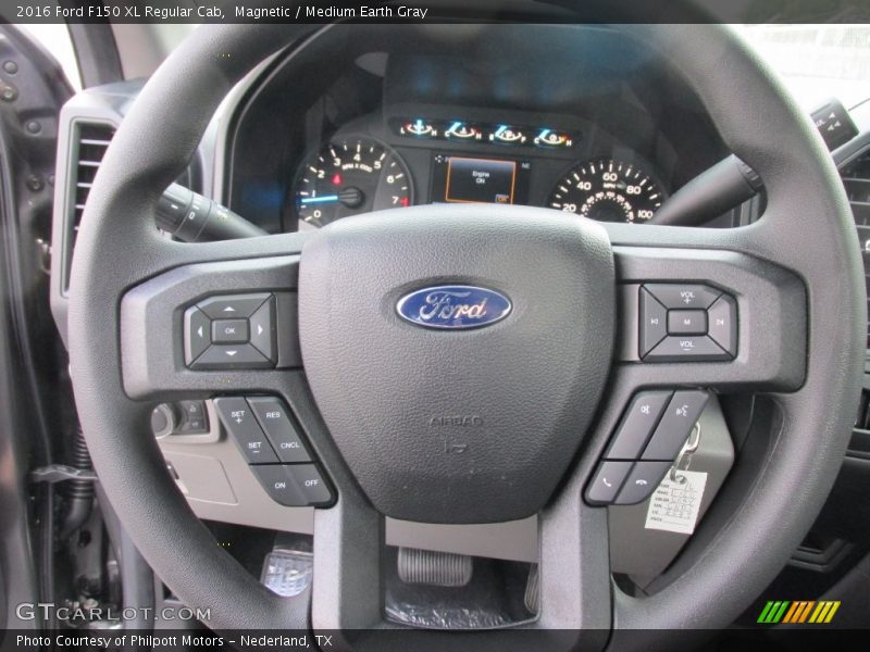 Magnetic / Medium Earth Gray 2016 Ford F150 XL Regular Cab
