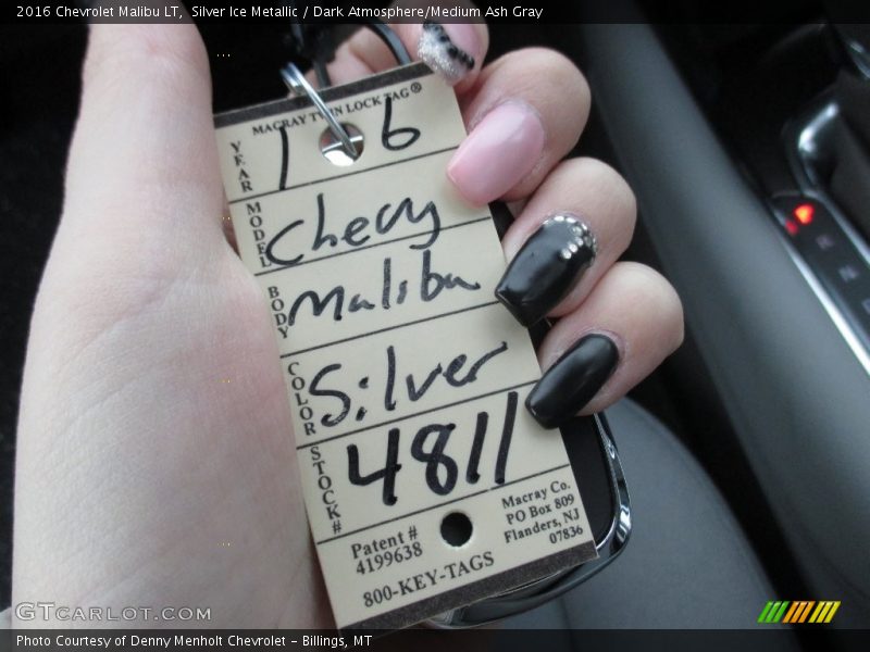 Silver Ice Metallic / Dark Atmosphere/Medium Ash Gray 2016 Chevrolet Malibu LT