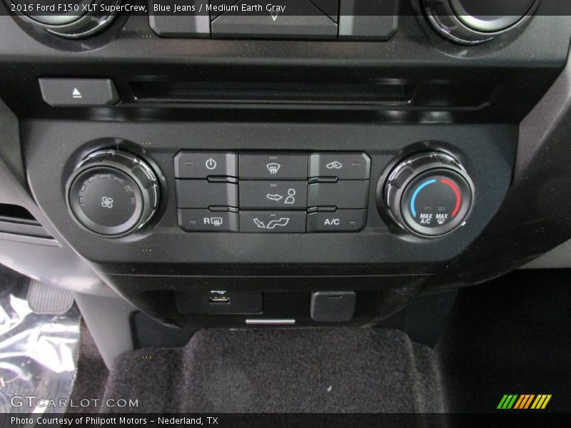 Blue Jeans / Medium Earth Gray 2016 Ford F150 XLT SuperCrew