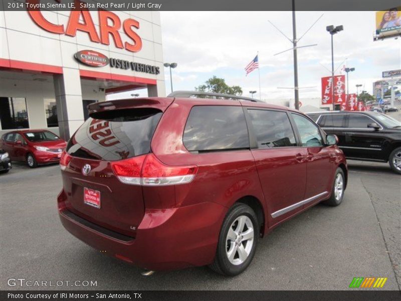 Salsa Red Pearl / Light Gray 2014 Toyota Sienna LE